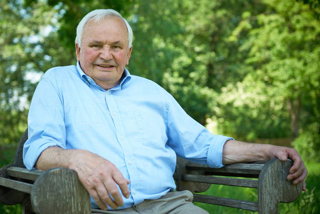 Nägel Erlangen Nägelhof Nägel Senior Einzelaufnahme Portraitaufnahme Nägel Senior